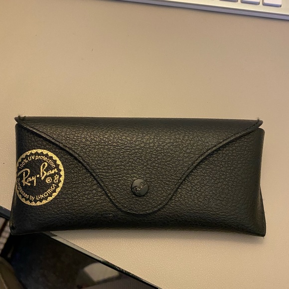 Round Rayban Sunglasses - Picture 2 of 9